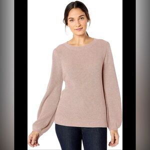 Lark & Ro Crewneck Balloon Sleeve Sweater Oatmeal Classic Capsule Preppy Neutral
